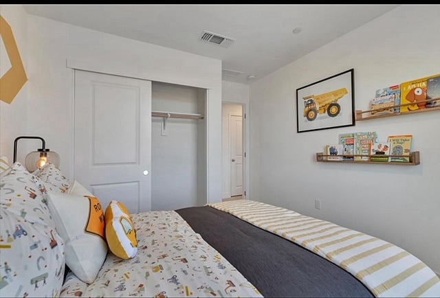 Furnished Finder property 727431_1 photo 10