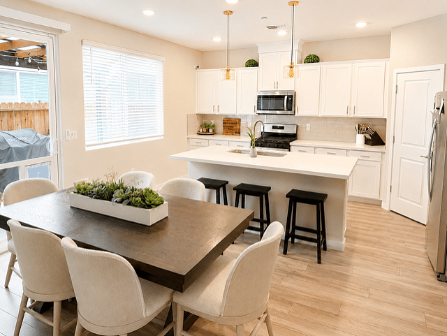Furnished Finder property 727431_1 photo 3