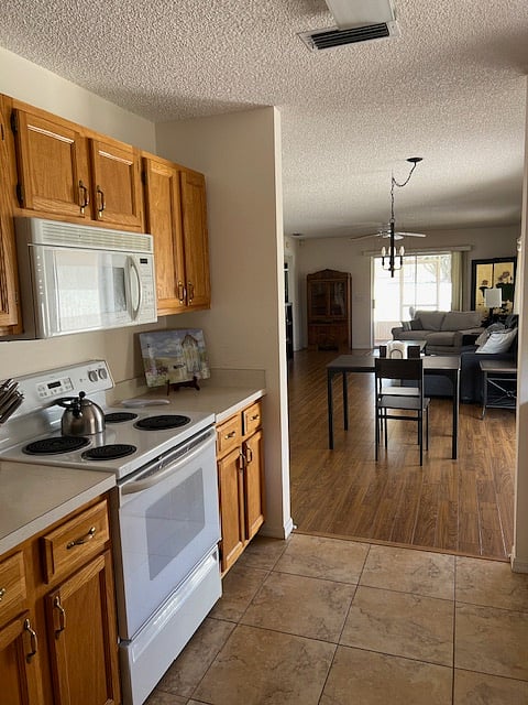 Furnished Finder property 727446_1 photo 10