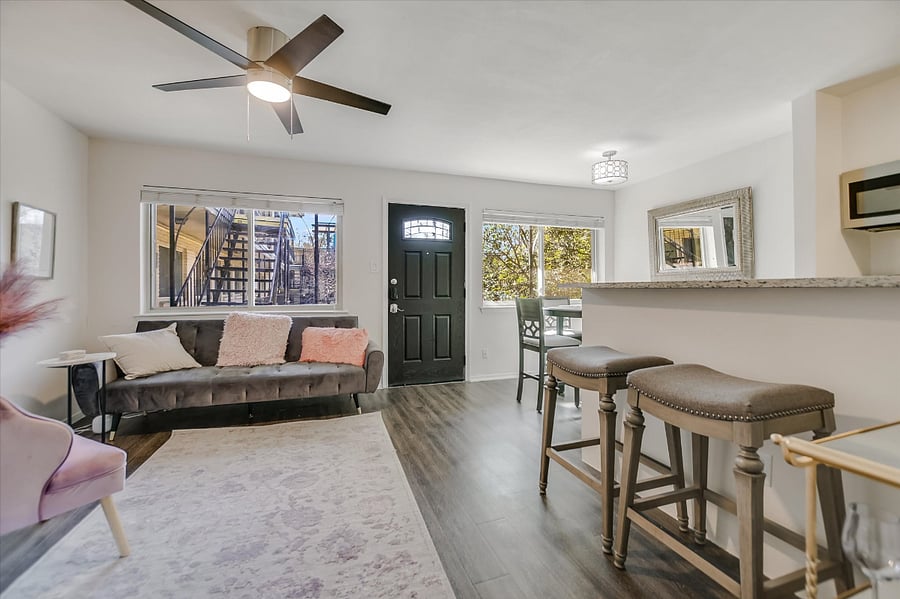 Furnished Finder property 727602_2 photo 8