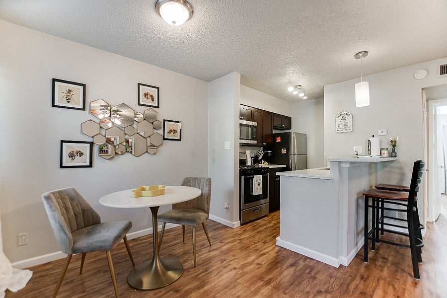 Furnished Finder property 727602_3 photo 6
