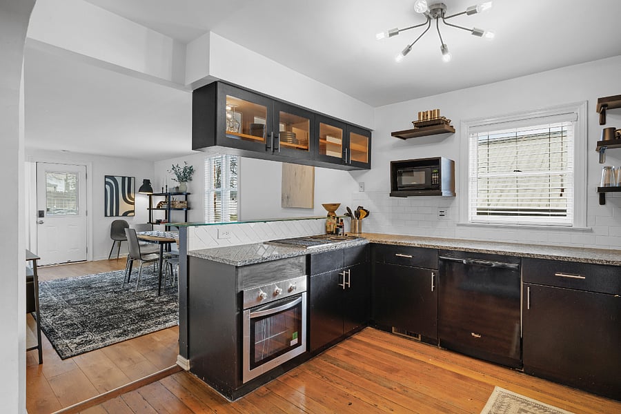 Furnished Finder property 727705_1 photo 8