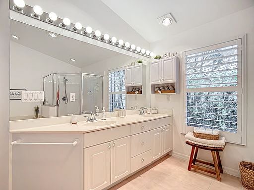 Furnished Finder property 727723_1 photo 9
