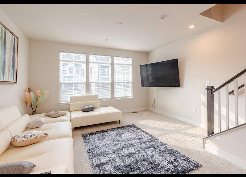 Furnished Finder property 727777_3 photo 20