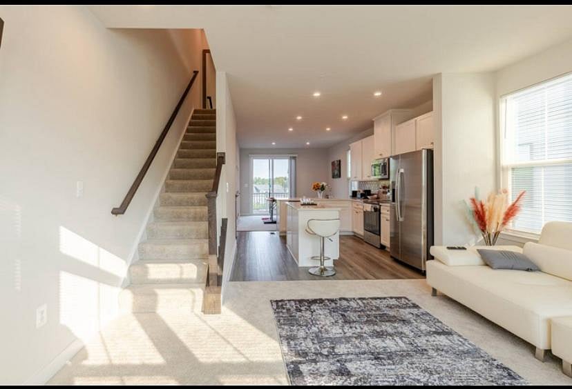Furnished Finder property 727777_3 photo 23