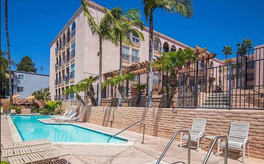 Furnished Finder property 727861_1 photo 15