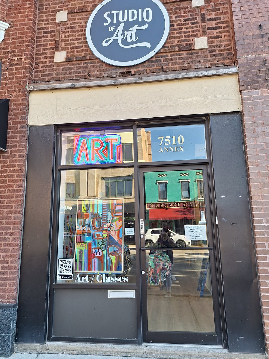 Lots of great boutiques/shops to explore!