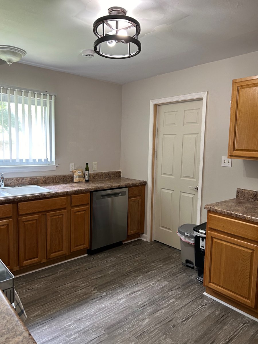 Furnished Finder property 727957_2 photo 6