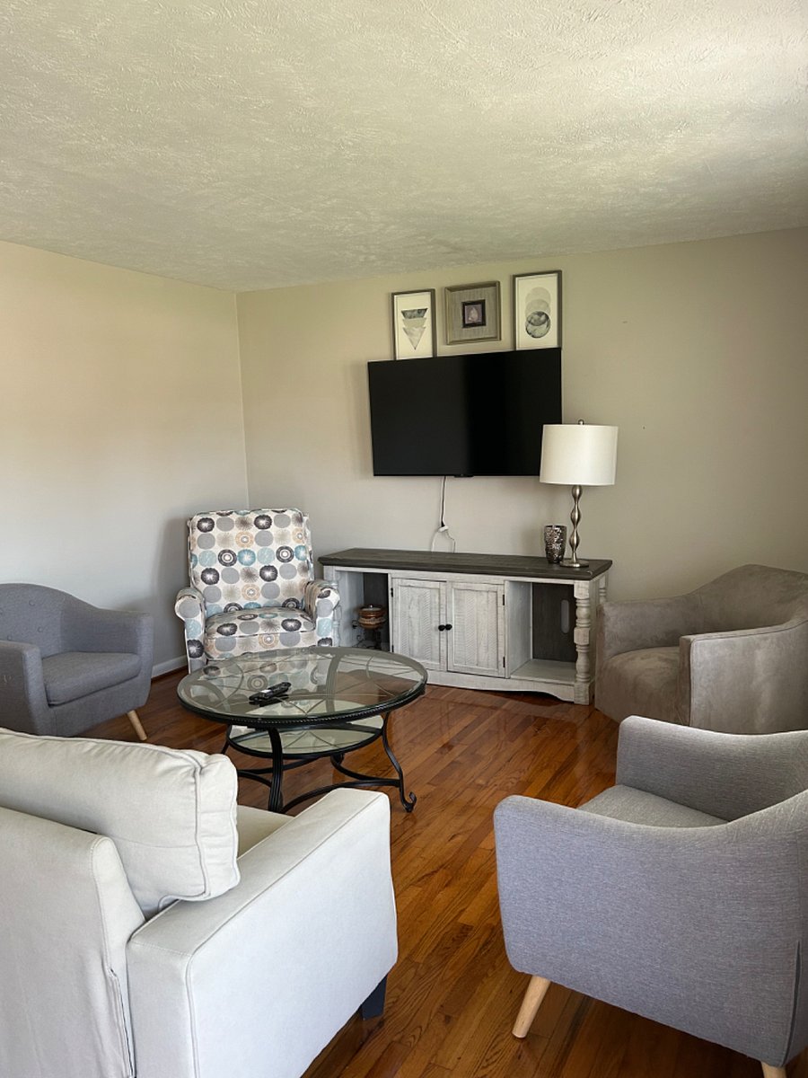 Furnished Finder property 727957_3 photo 5