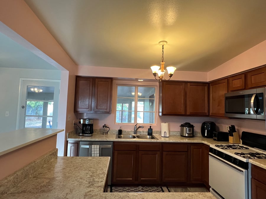 Furnished Finder property 728007_1 photo 10