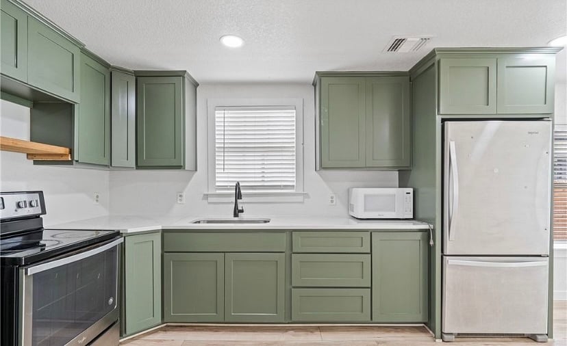 Furnished Finder property 728031_1 photo 6