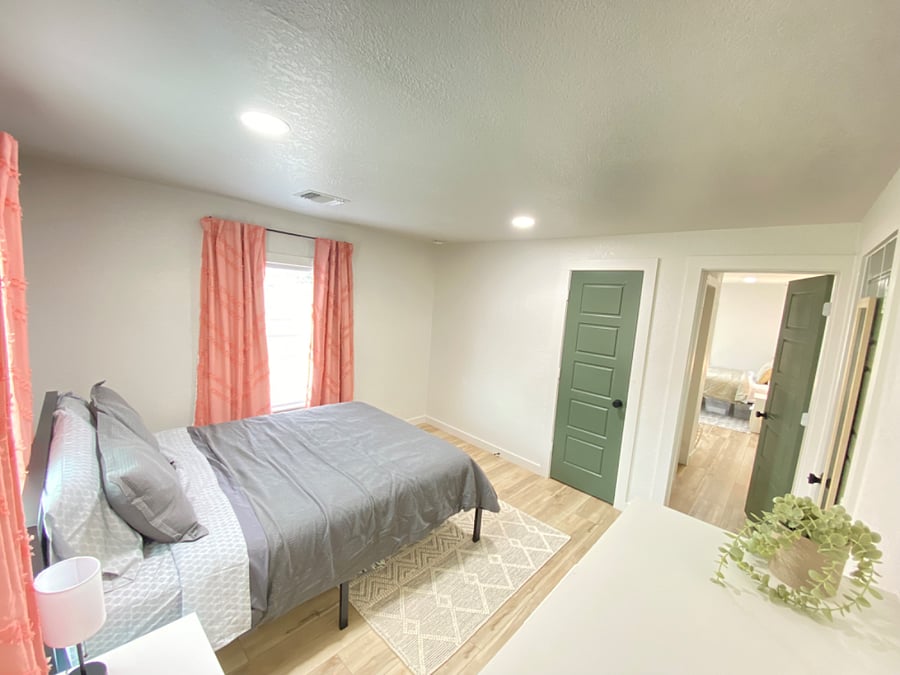 Furnished Finder property 728031_1 photo 10