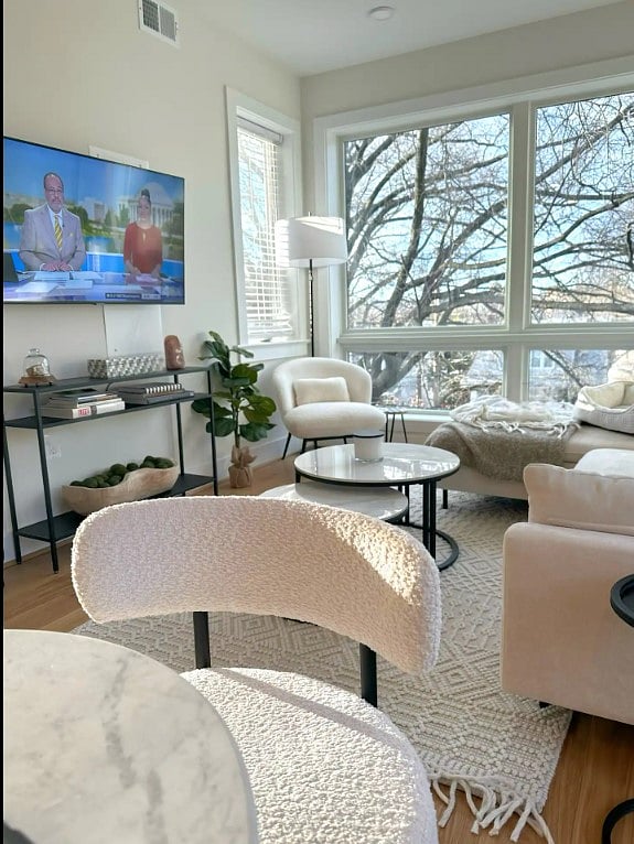 Furnished Finder property 728066_1 photo 7