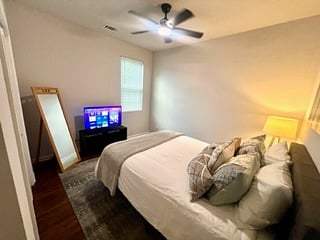 Furnished Finder property 728081_1 photo 22