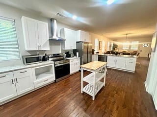 Furnished Finder property 728081_1 photo 13