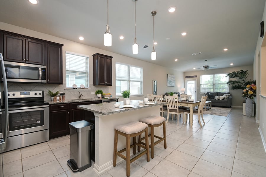 Furnished Finder property 728094_1 photo 2