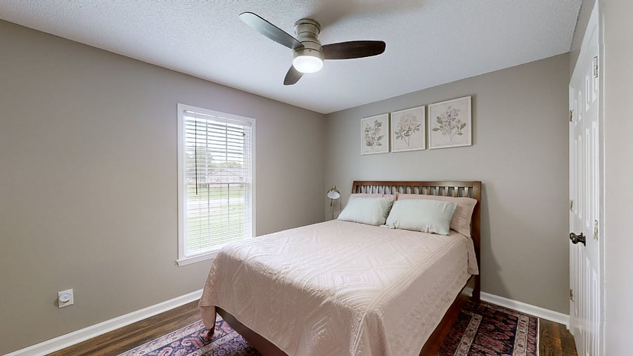 Bedroom 2 with Queen Size Bed