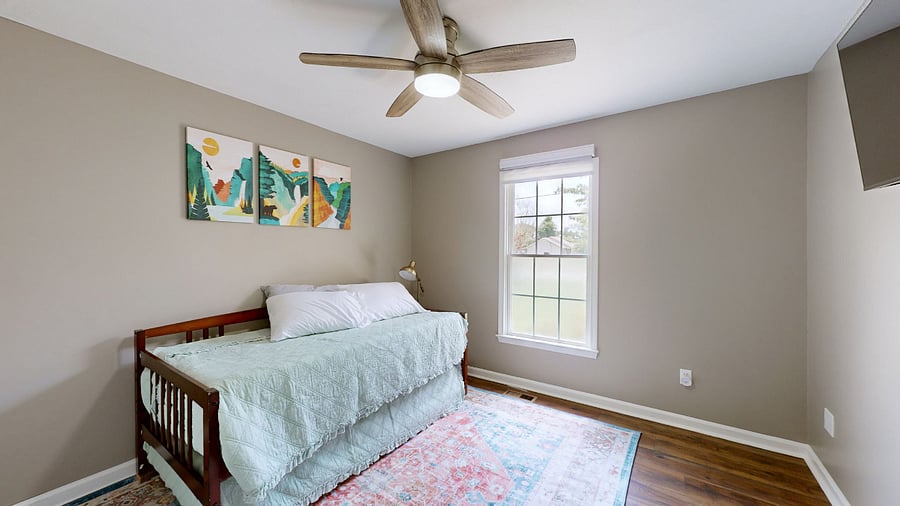 Bedroom 3 with Twin Trundle Bed