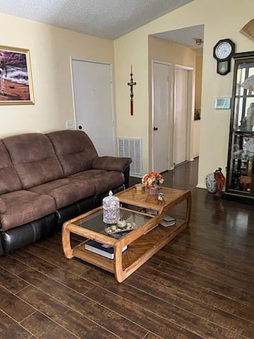Furnished Finder property 728125_1 photo 3