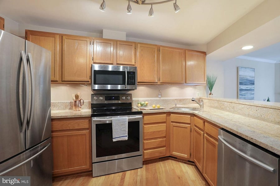 Furnished Finder property 728168_1 photo 9
