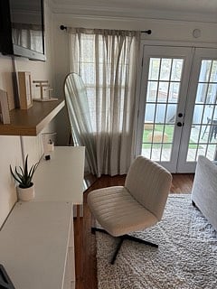 Furnished Finder property 728250_2 photo 15