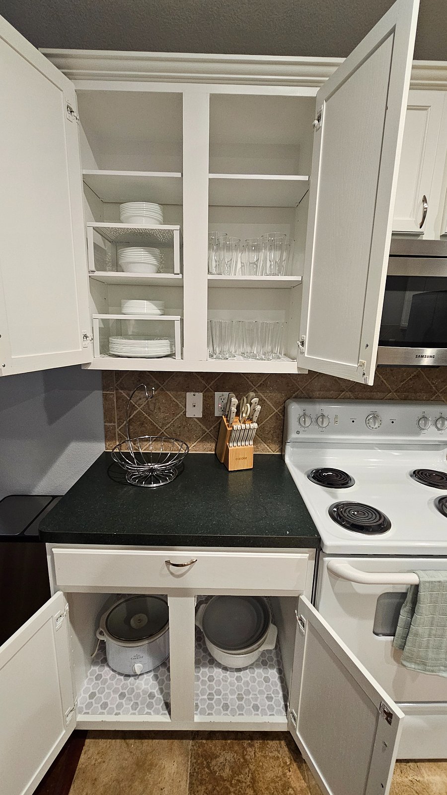 Furnished Finder property 728266_1 photo 7
