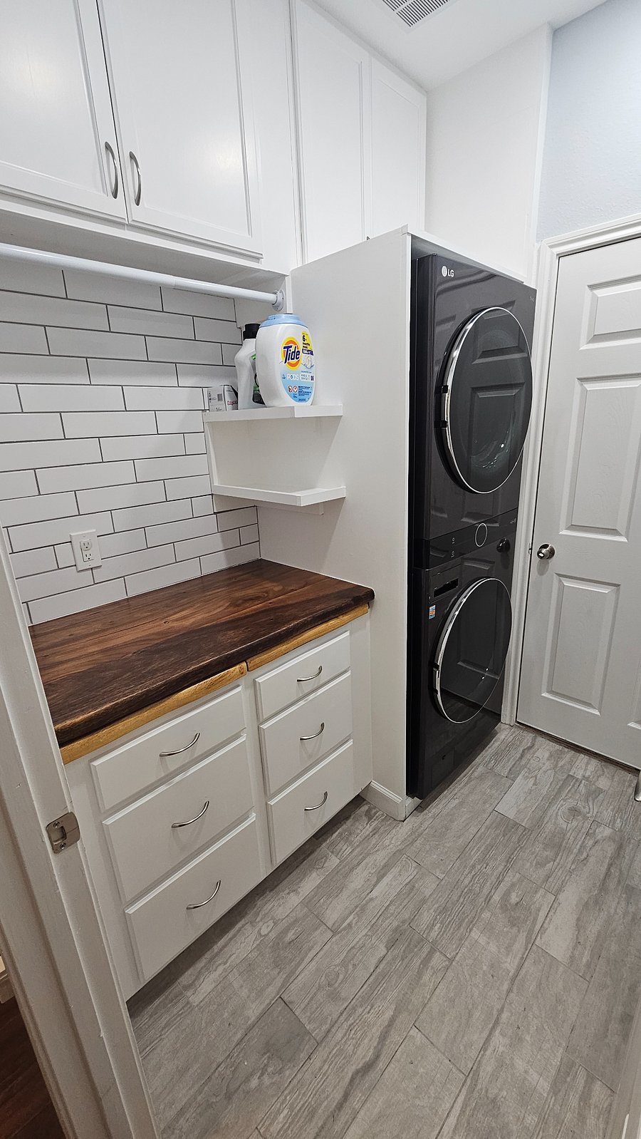 Furnished Finder property 728266_1 photo 24