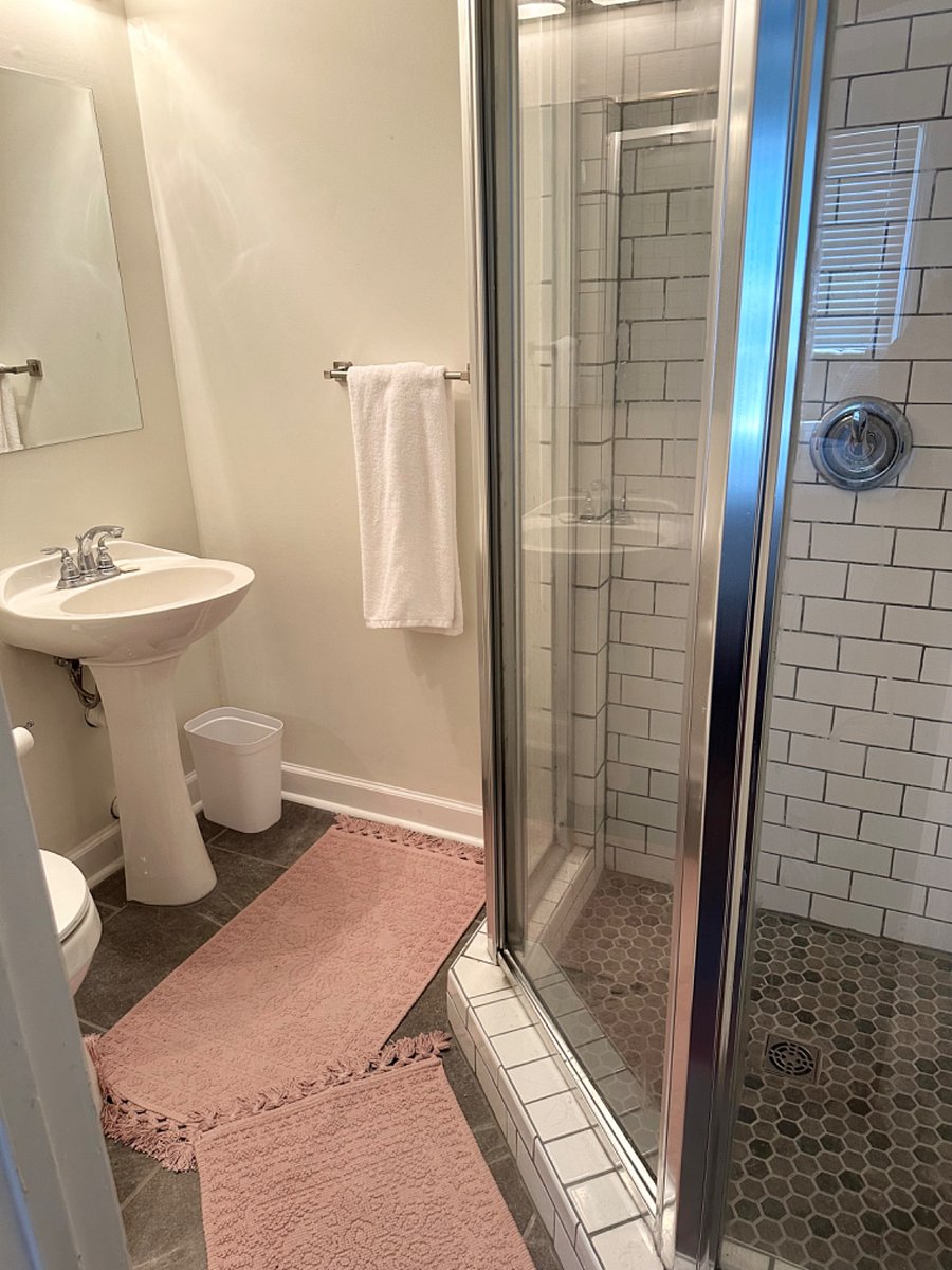 Furnished Finder property 728272_1 photo 18