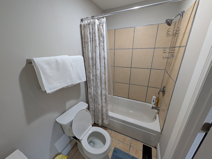 Furnished Finder property 728275_2 photo 5