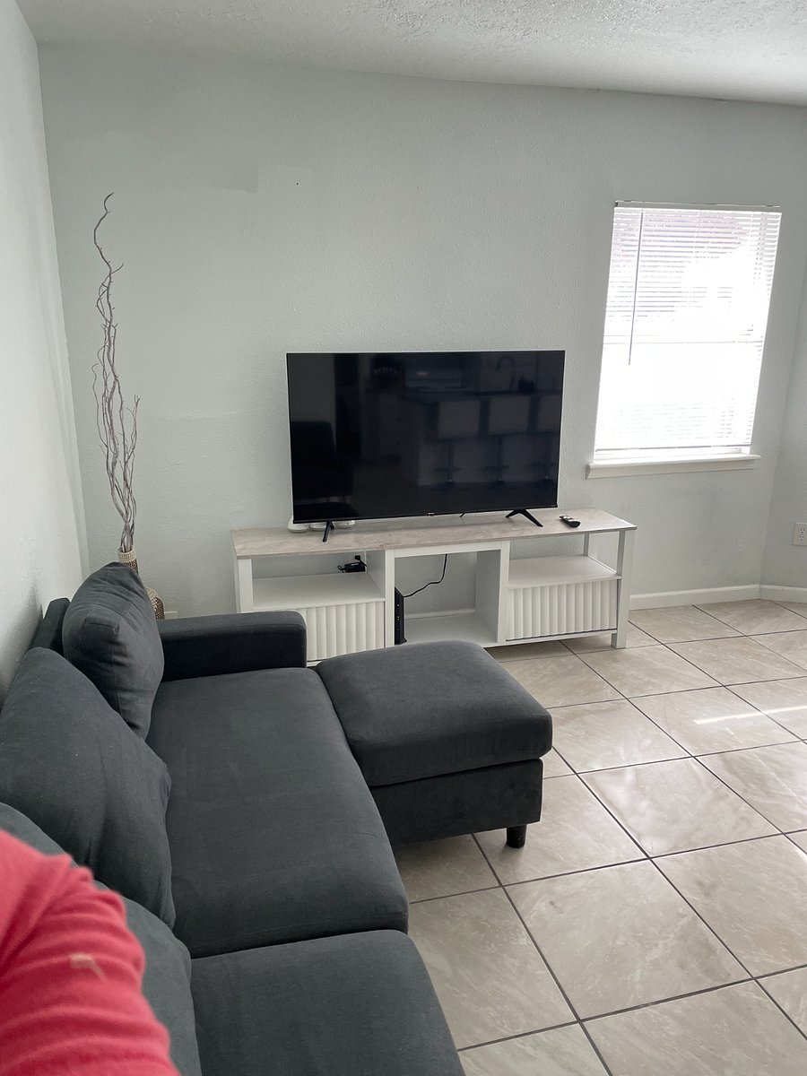Furnished Finder property 728281_1 photo 3