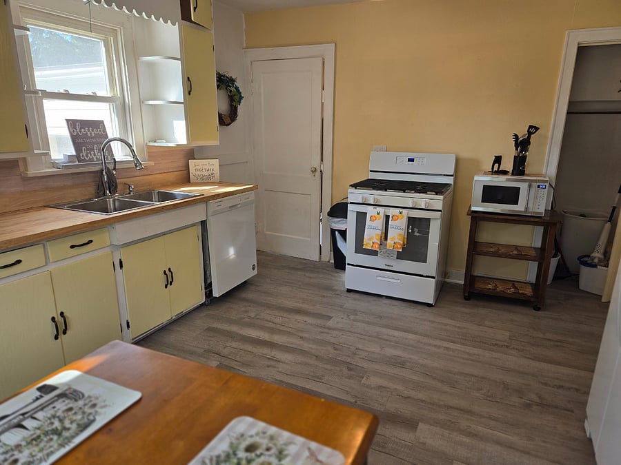 Furnished Finder property 728307_1 photo 4