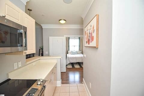 Furnished Finder property 728312_1 photo 9