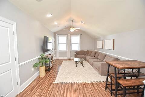 Furnished Finder property 728312_1 photo 5