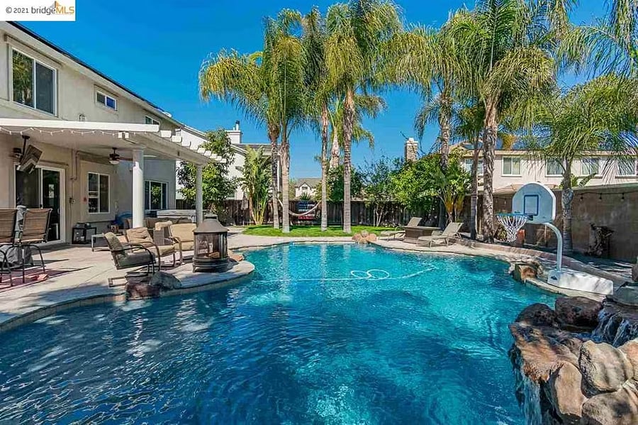 Furnished Finder property 728410_1 photo 2