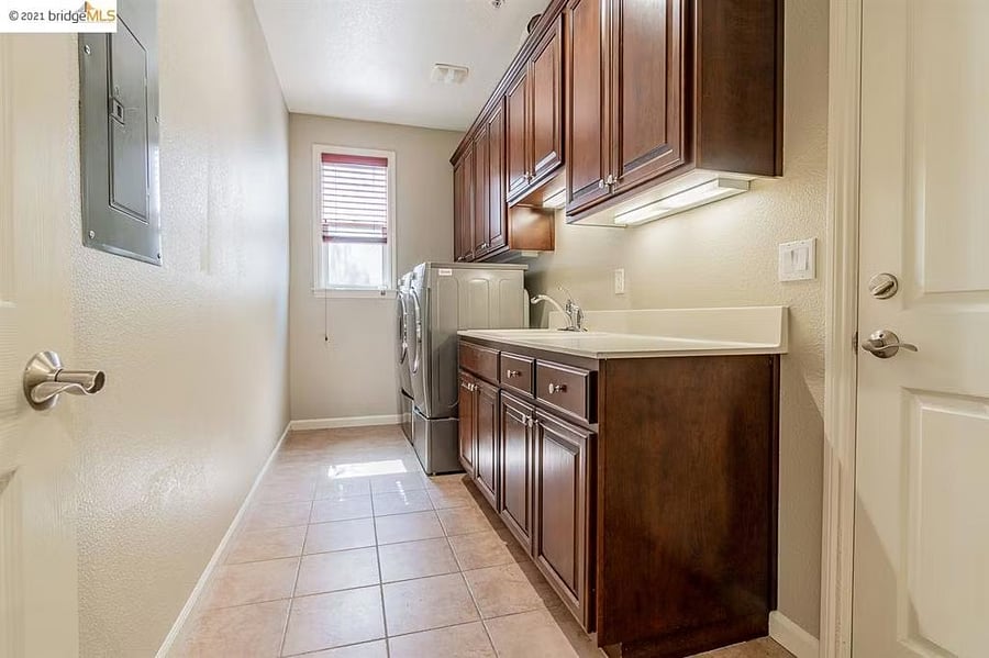 Furnished Finder property 728410_1 photo 6