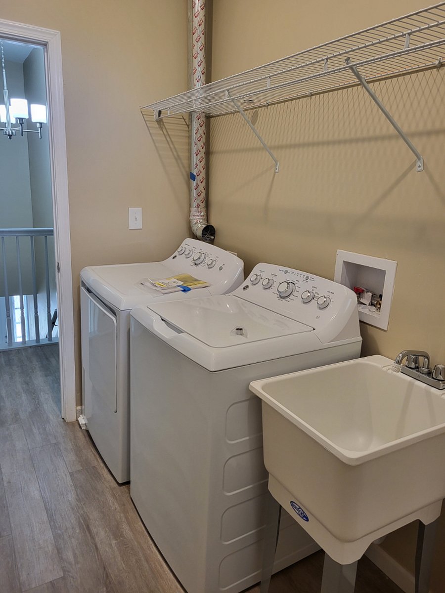 Furnished Finder property 728424_1 photo 14
