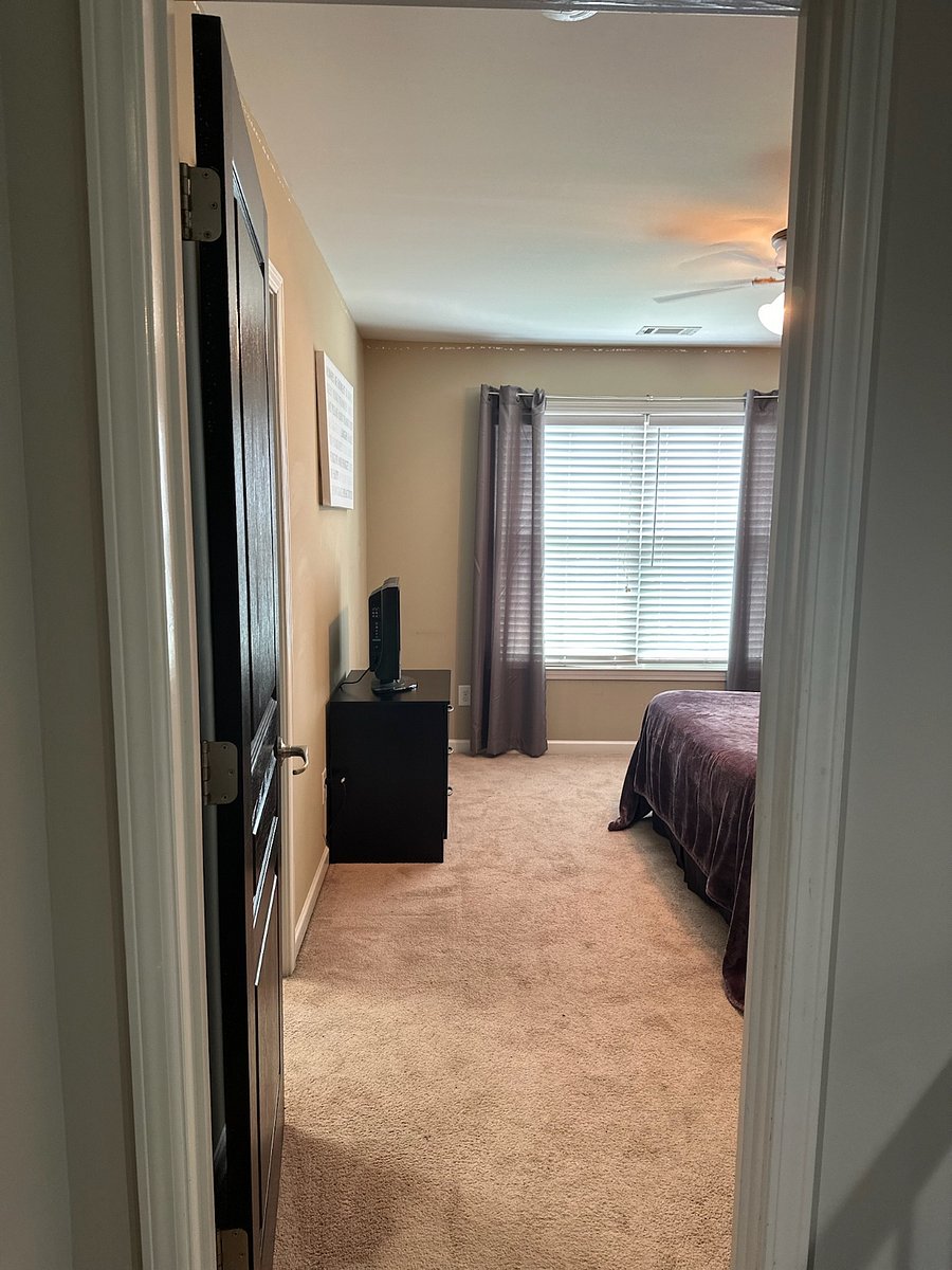 Furnished Finder property 728439_1 photo 12