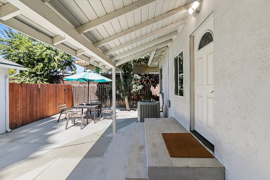 Furnished Finder property 728452_2 photo 8