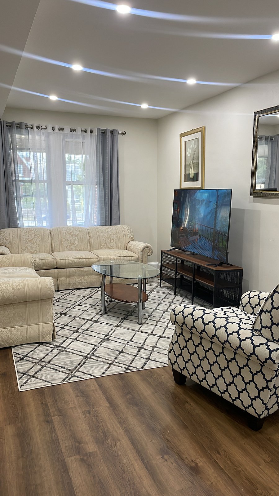 Furnished Finder property 728481_1 photo 4