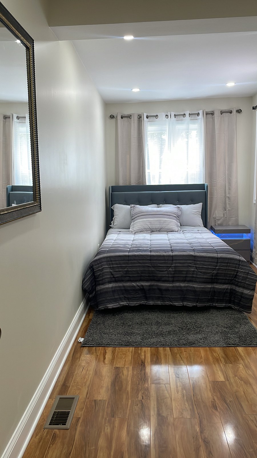 Furnished Finder property 728481_1 photo 13