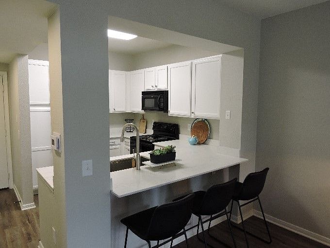 Furnished Finder property 728488_3 photo 6