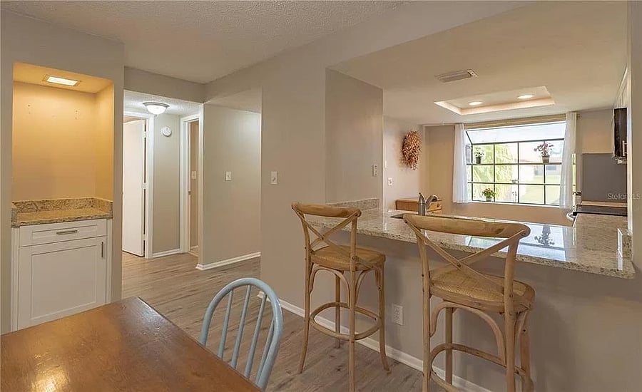 Furnished Finder property 728504_1 photo 11