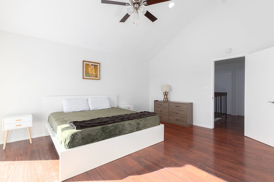 Furnished Finder property 728578_2 photo 17