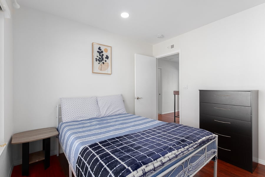 Furnished Finder property 728578_2 photo 19