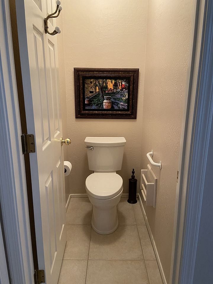 Furnished Finder property 728601_1 photo 18
