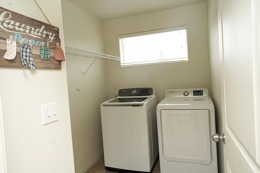 Furnished Finder property 728605_1 photo 10