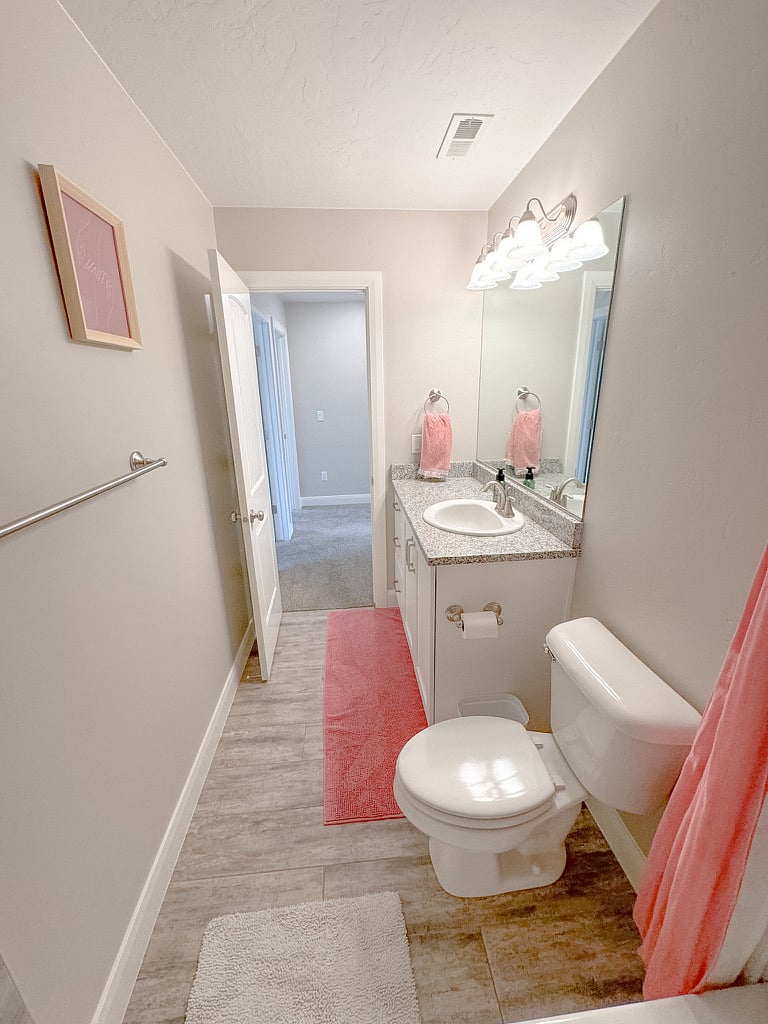 Furnished Finder property 728662_1 photo 17