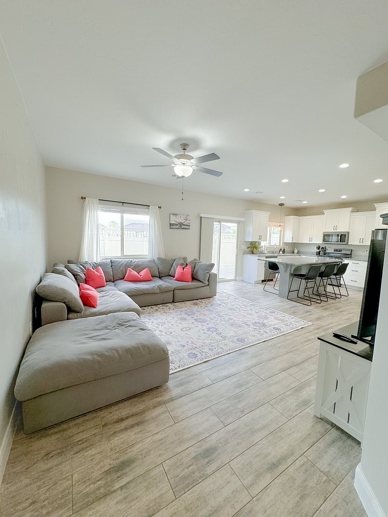 Furnished Finder property 728662_1 photo 23