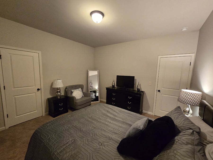 Furnished Finder property 728699_1 photo 3