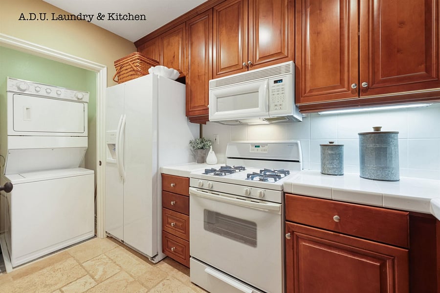 Furnished Finder property 728721_1 photo 8